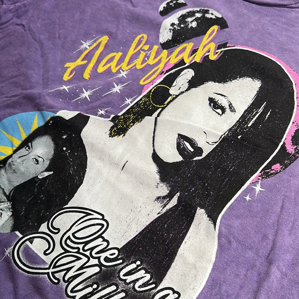 NWOT Aaliyah Graphic T-shirt - Picture 8 of 8